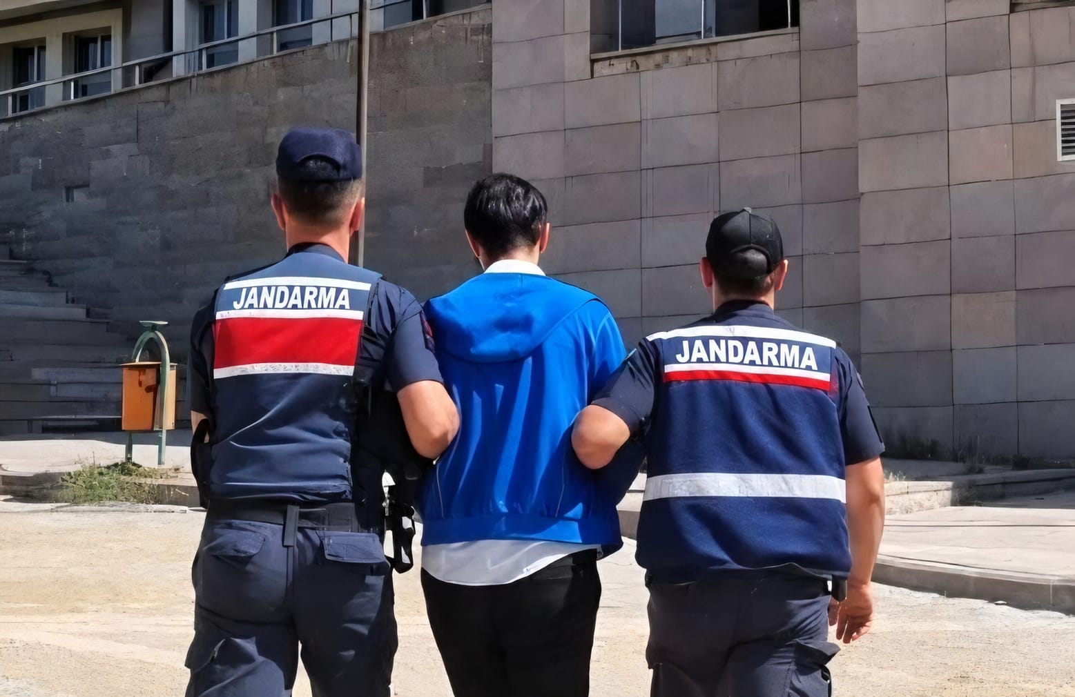 Yerköy’de Uyuşturucu Suçundan Aranan Şahıs Jandarma Operasyonuyla Yakalandı
