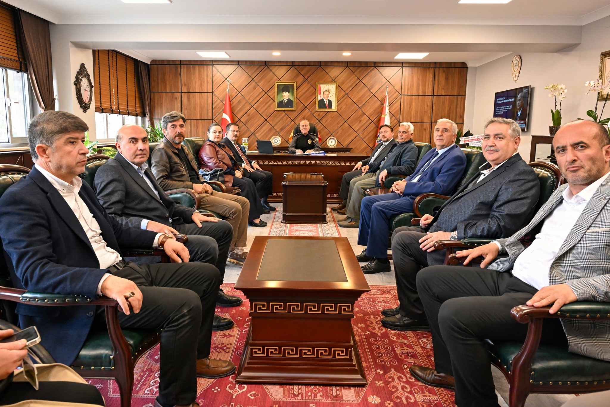AK Parti Teşkilatından Müdür Pekin’e Hayırlı Olsun Ziyareti