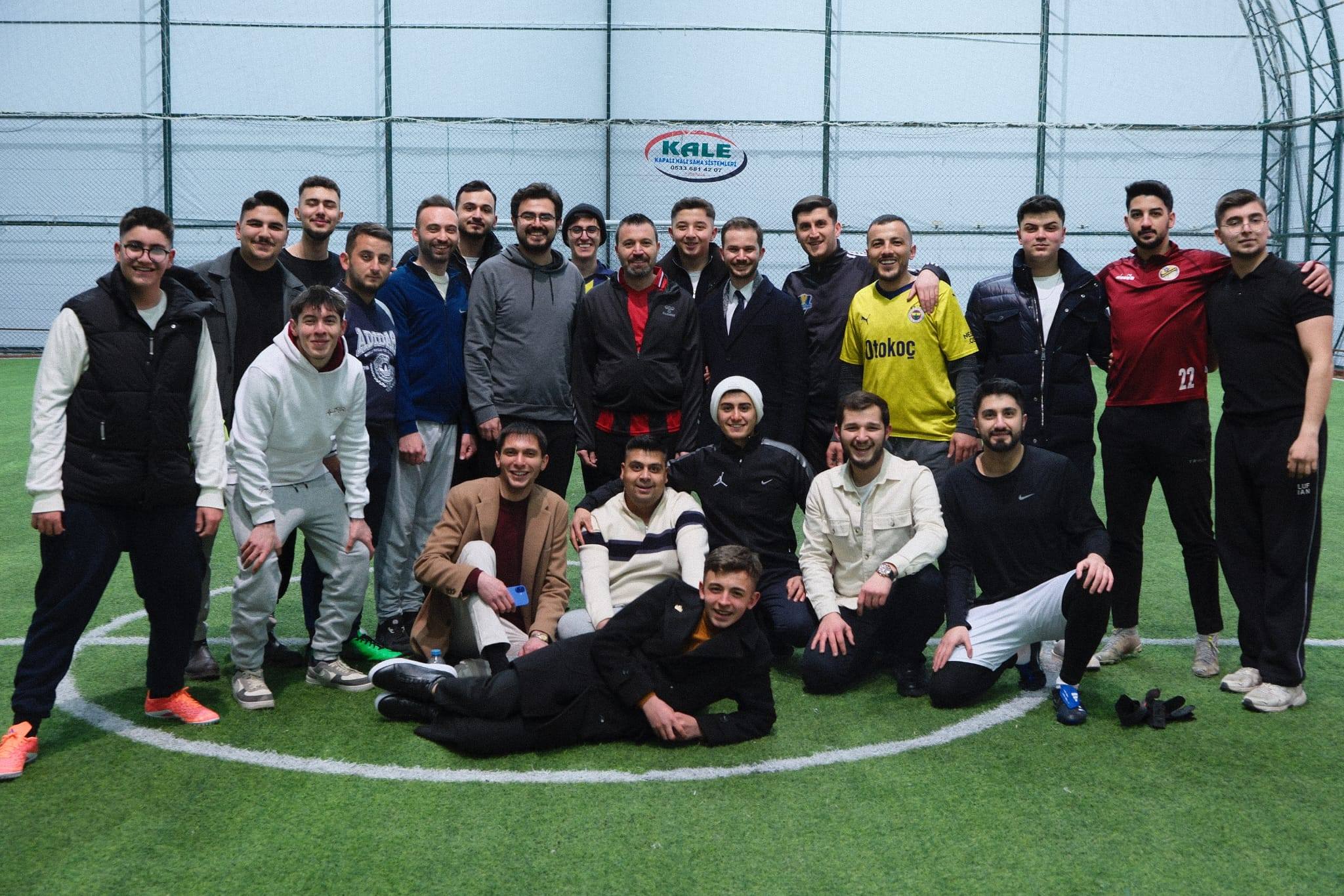 Yozgat’ta AK Gençler Halı Sahada Buluştu: Milletvekili Şahan Gençlerle Coştu!