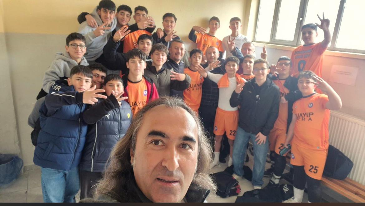 Akdağmadeni Gücü U15 Zirvede: Gençler Şampiyonluk Yolunda Umut Verdi