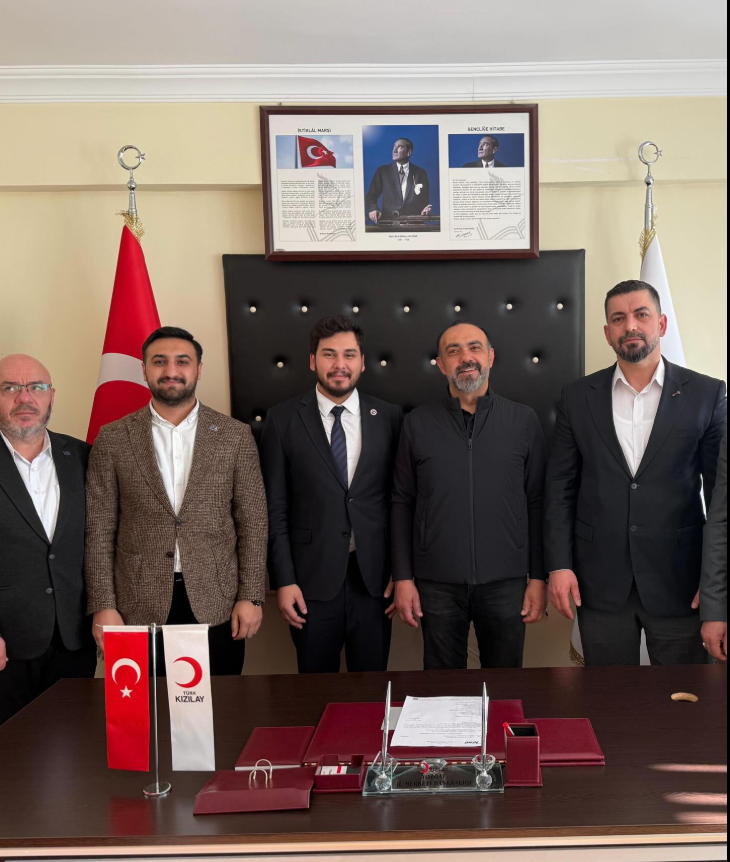 Anahtar Parti’den Kızılay’a Ziyaret