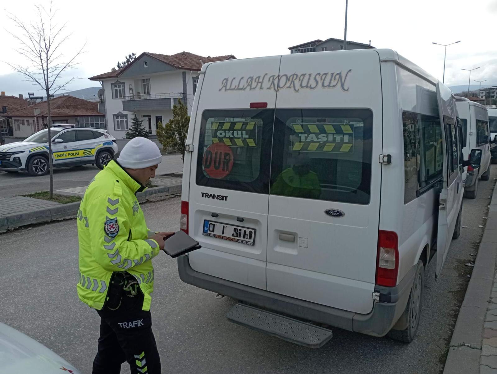 Çekerek’te Okul Servislerine Sıkı Denetim: 19 Araç Kontrol Edildi