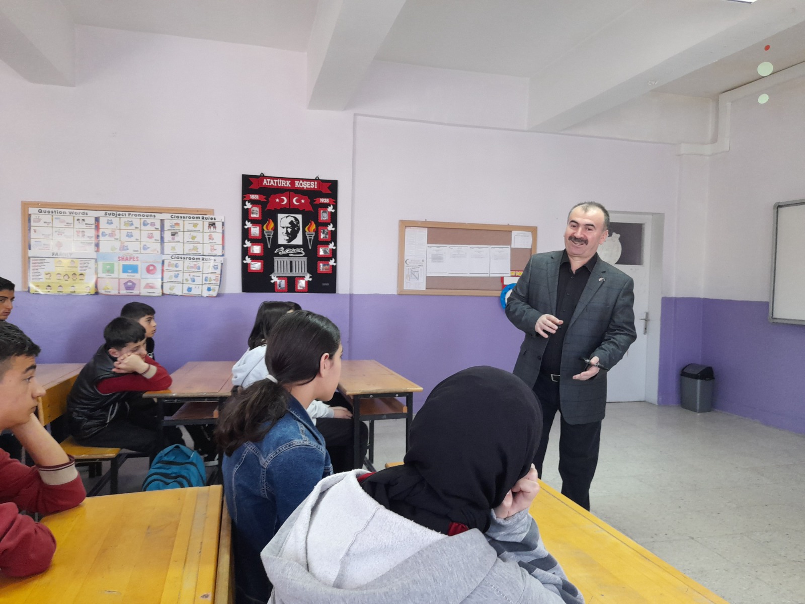 Köy Okullarında Büyük İlham: Kınık ve Bozboğa’da “Bilim ve Okuma” Buluşması