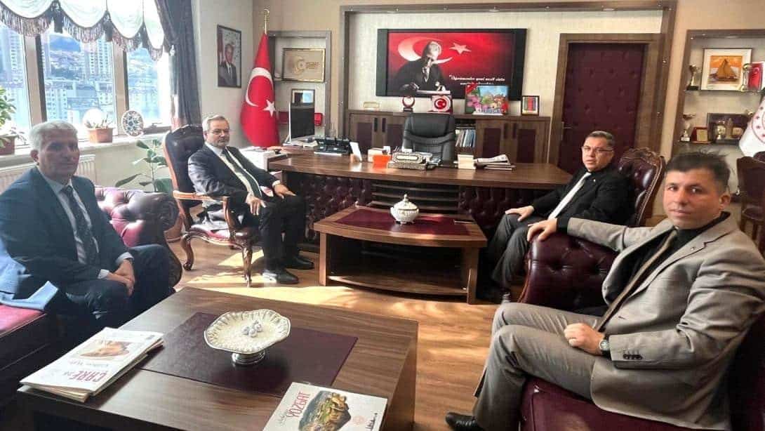 Okul Kütüphaneleri Yerinde İncelendi