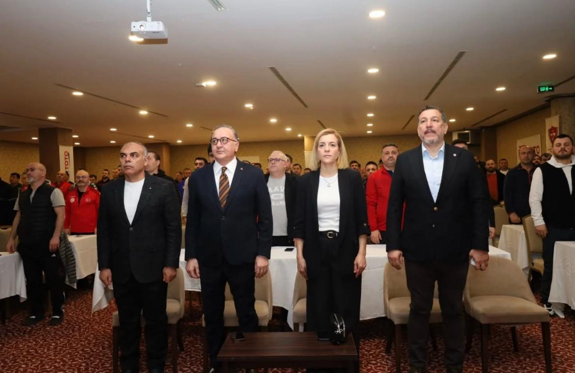 Yozgat’ta Karakucak Güreşi Hakemlerine Gelişim Hamlesi