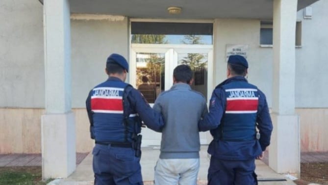  Yozgat’ta Jandarmanın Operasyonunda Aranan 4 Şahıs Yakalandı