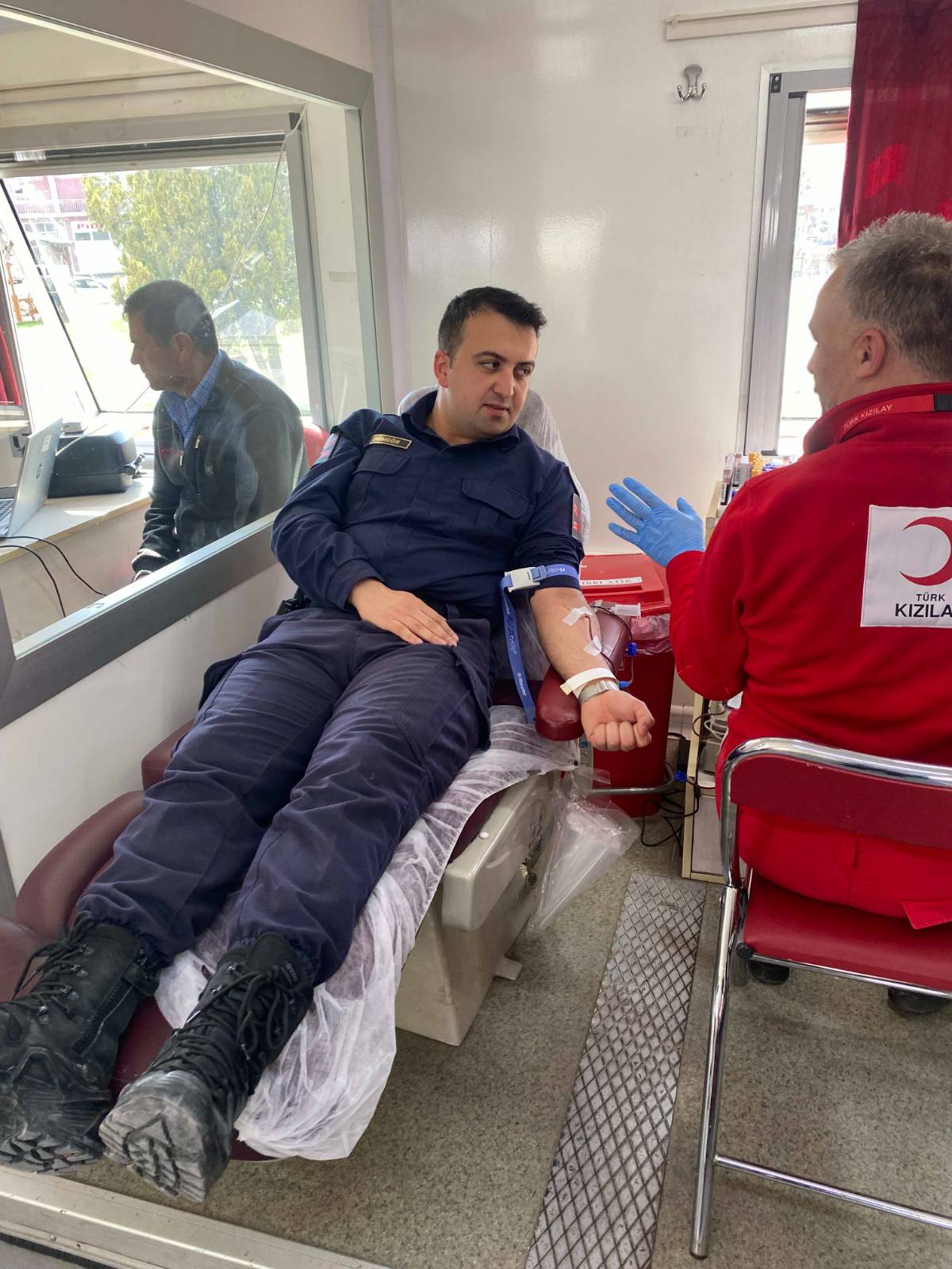 Saraykent’te Jandarmadan Anlamlı Destek: Kan Bağışıyla Hayat Oldular