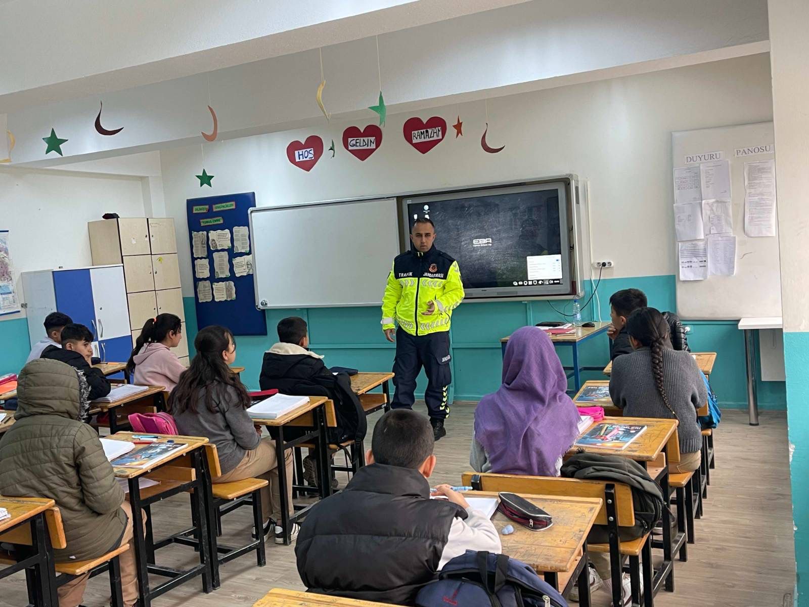 Kadışehri Öğrencilerine Trafik Güvenliği Semineri