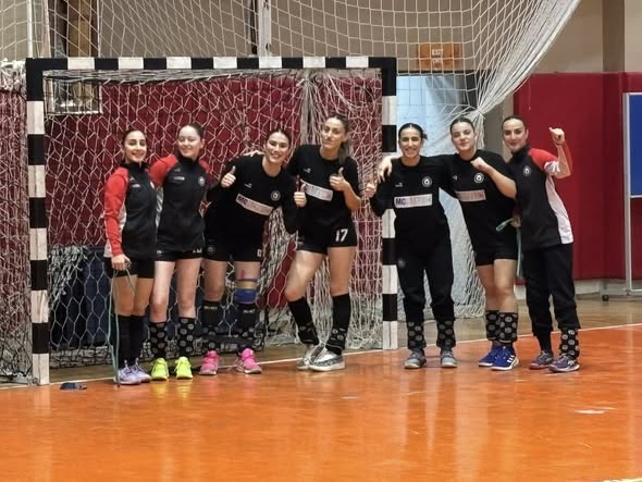 MC Sistem Kadın Hentbol Takımı Samsun’da Farklı Kazandı