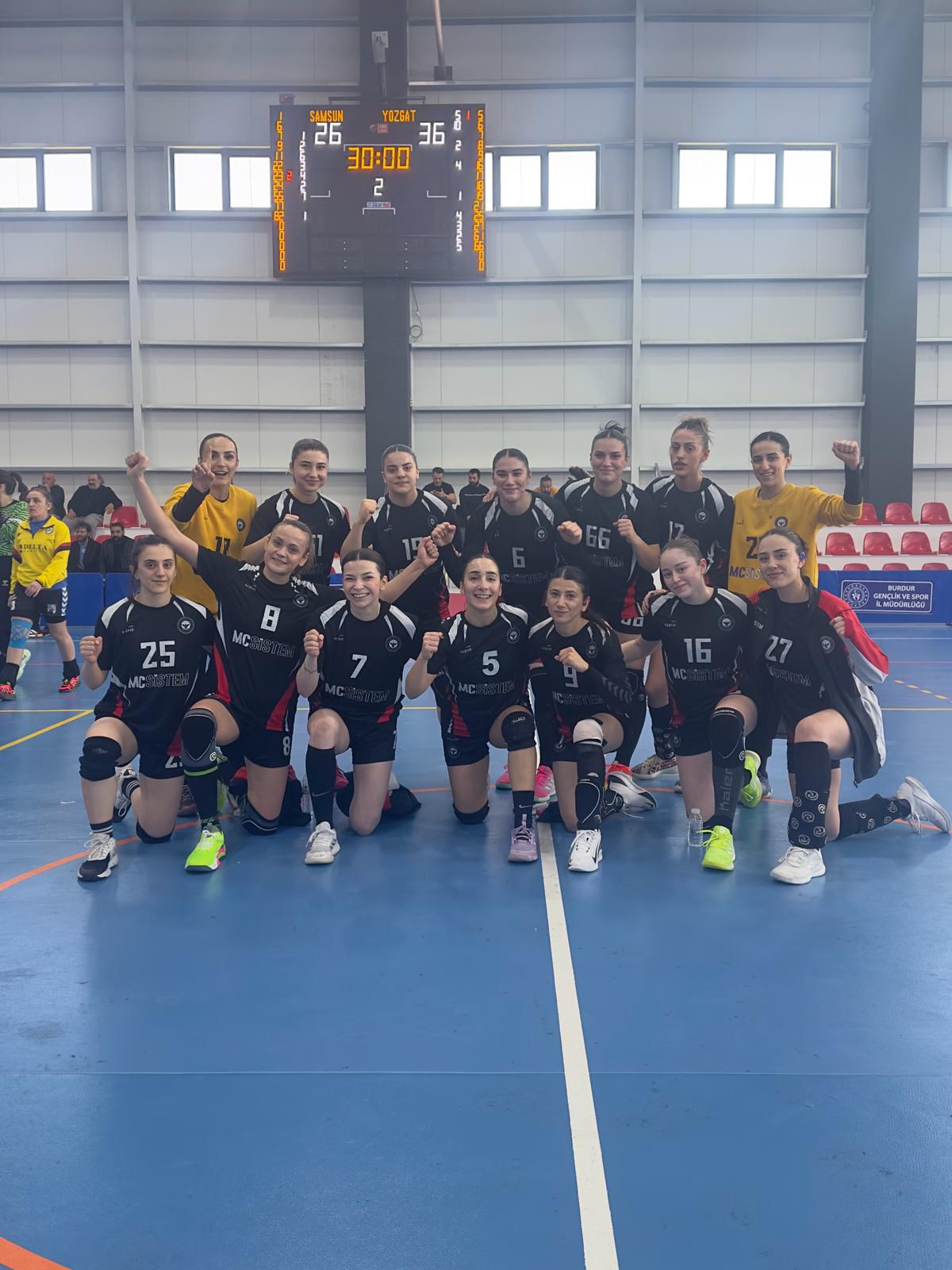 MC Sistem Kadın Hentbol Takımı Dörtlü Finalde