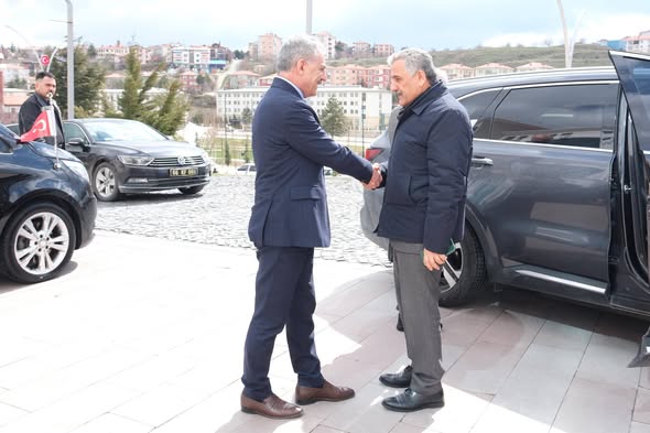 Mülkiye Başmüfettişi Osman Kaymak’tan Vali Özkan’a Ziyaret