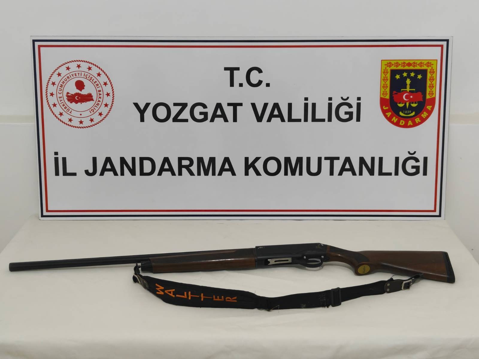 Ruhsatsız Av Tüfeği Ele Geçirildi