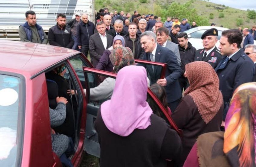 Yozgat’ta Feci Servis Kazası: 3 Ölü, 7 Öğrenci Yaralı