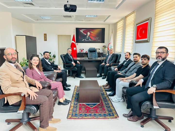 Eczacılar Günü’nde Sağlık Müdürüne Anlamlı Ziyaret