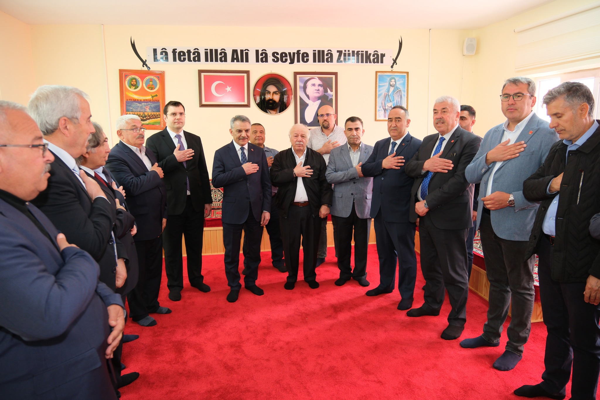 Yukarı Elmahacılı Köyü’nde Yenilenen Cemevi Dualarla Açıldı