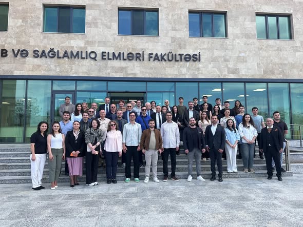 Rektör Evren Yaşar’dan Karabağ Üniversitesi’ne Akademik Ziyaret