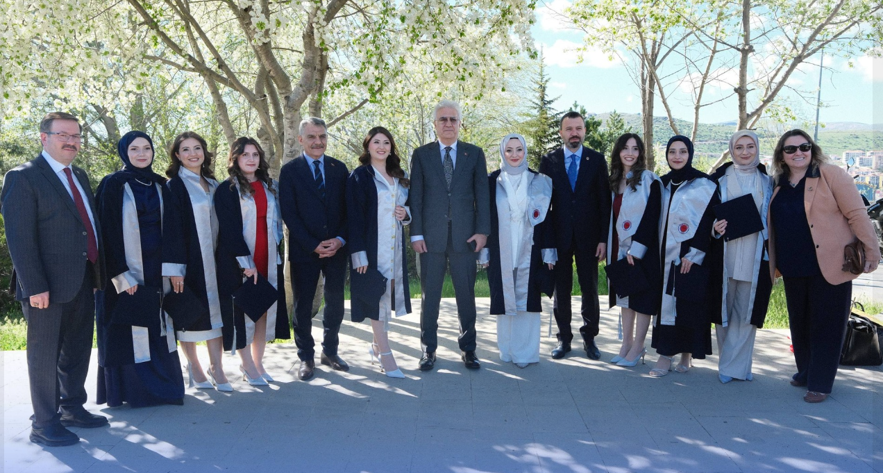 Yozgat Çamlığı’nda Mezuniyet Coşkusu
