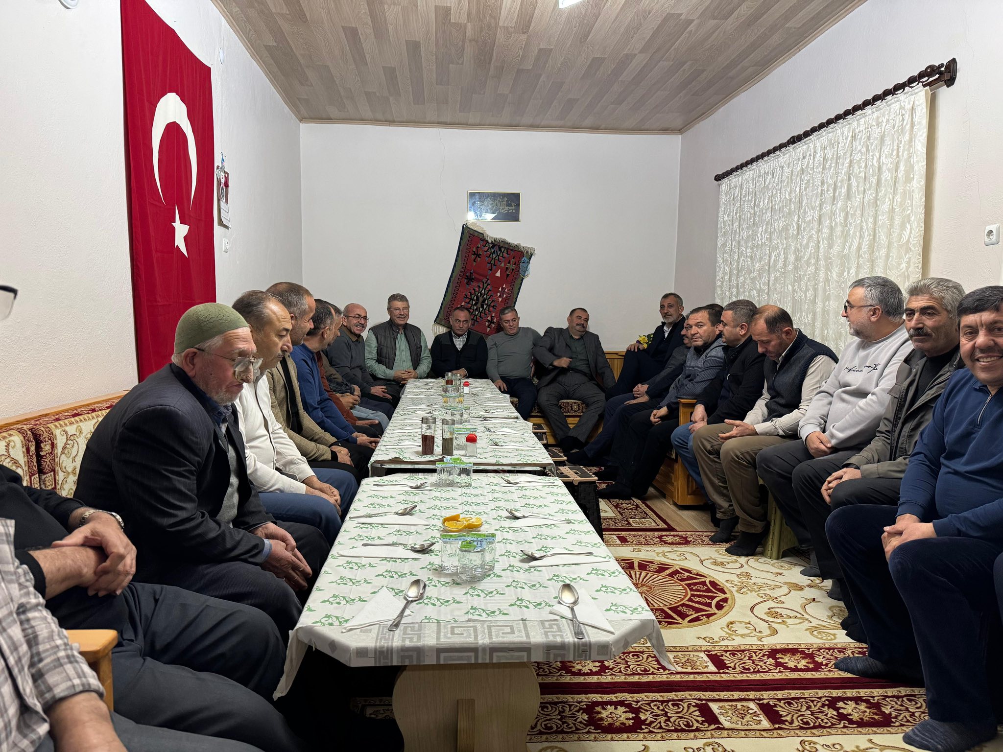 Bölge Çiftçileri Yenifakılı’da Bir Araya Geldi