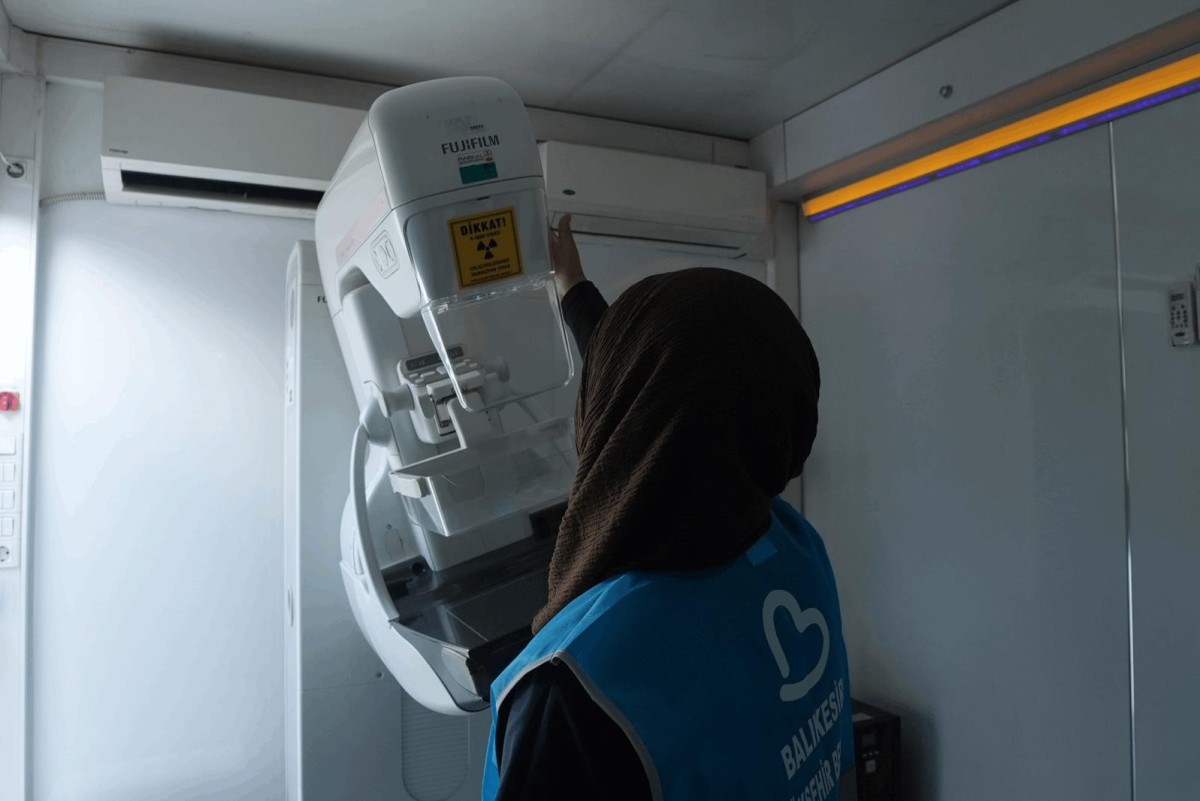 Büyükşehir’in Mobil KETEM Tırı Gönen’de Hizmet Veriyor