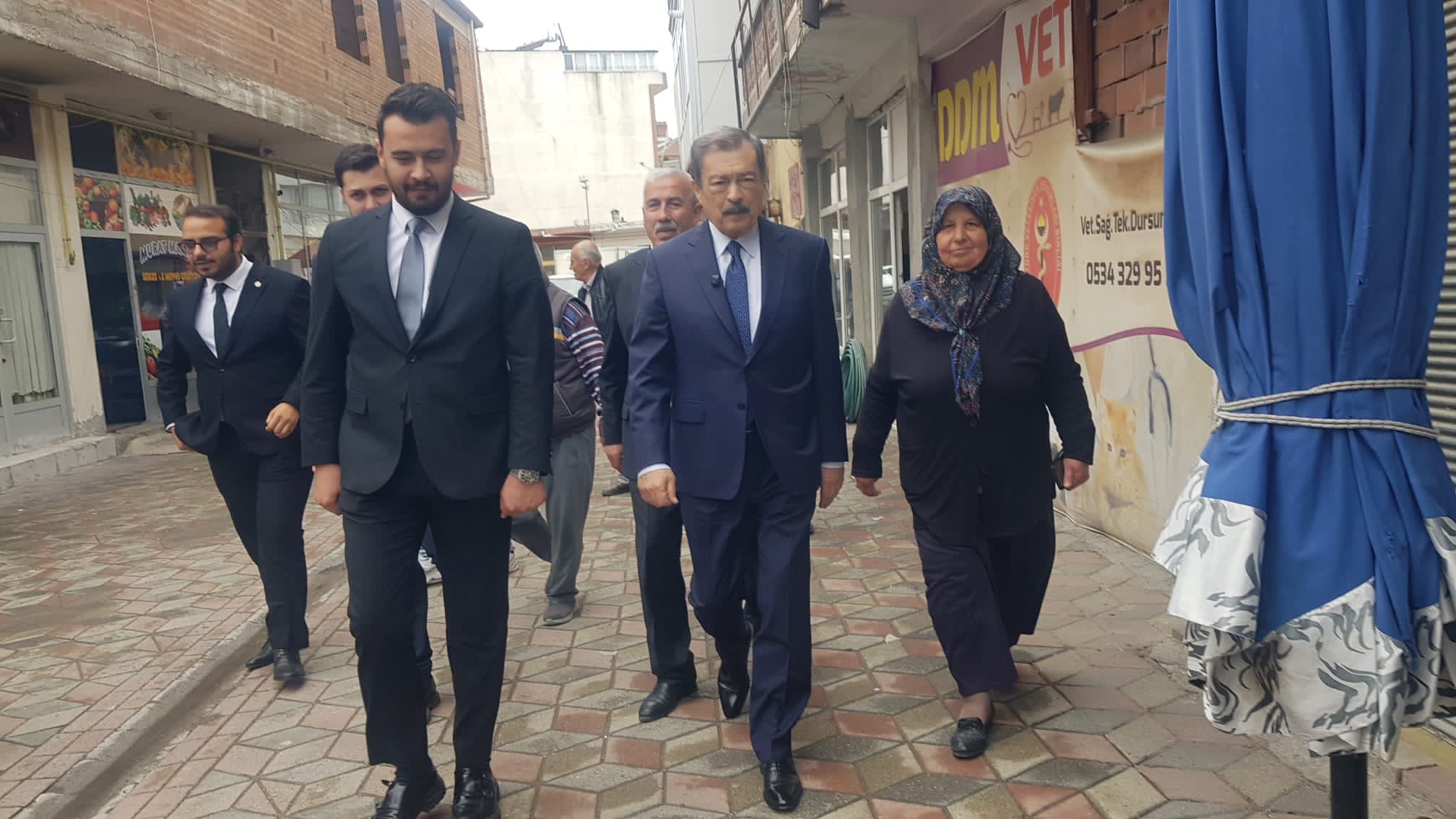 İYİ Parti Heyeti Yerköy’de Esnaf ve Vatandaşlarla Buluştu